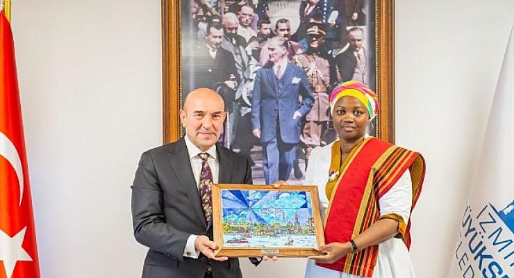 Uganda Ankara Büyükelçisi Nusura Tiperu Başkan Tunç Soyer’i Ziyaret Etti