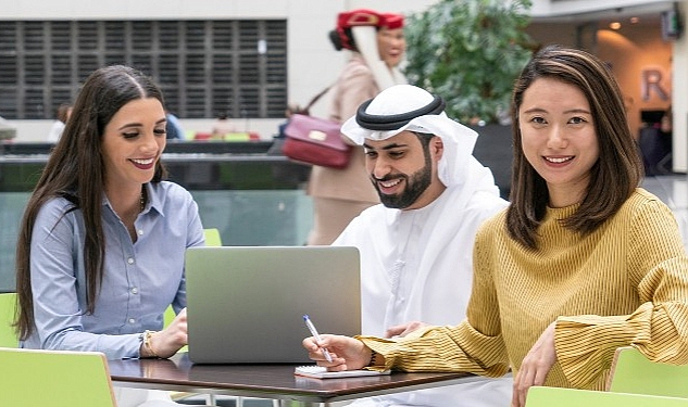 Emirates, 2023 Dünya Kadınlar Günü'nde eşitliği benimse temasına odaklanıyor