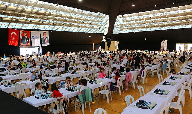 23 Nisan Satranç Turnuvası heyecanı başladı
