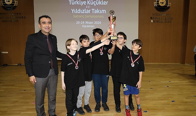 Karaman'da yapılan 2024 Türkiye Küçükler ve Yıldızlar Takım Satranç Şampiyonası sona erdi